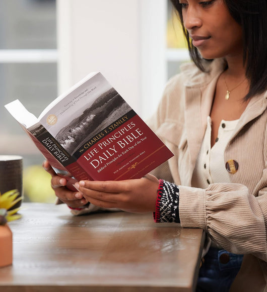 NASB, The Charles F. Stanley Life Principles Daily Bible