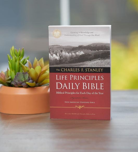 NASB, The Charles F. Stanley Life Principles Daily Bible