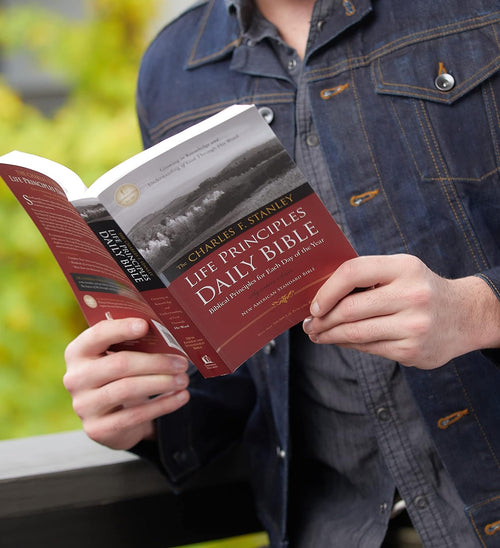NASB, The Charles F. Stanley Life Principles Daily Bible